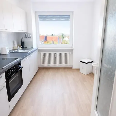 Leta Homes - Charmante Mit Sonnigem Balkon *