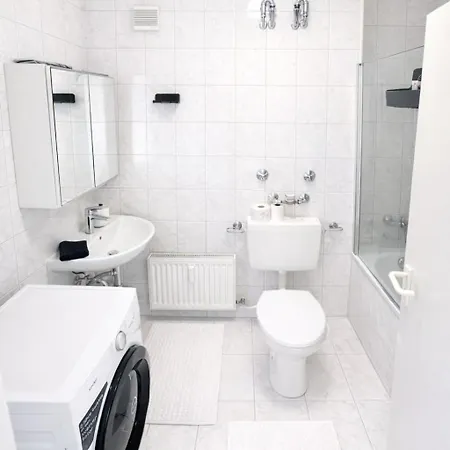Leta Homes - Charmante Mit Sonnigem Balkon *